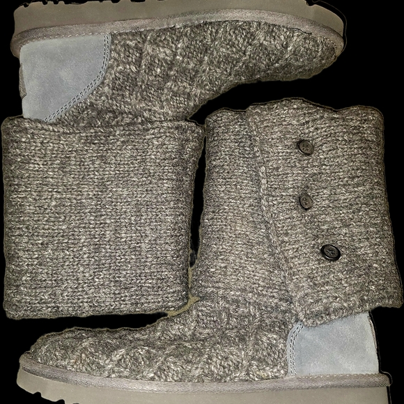 UGG™ Charcoal Lattice Cardy Boots - Picture 2 of 7